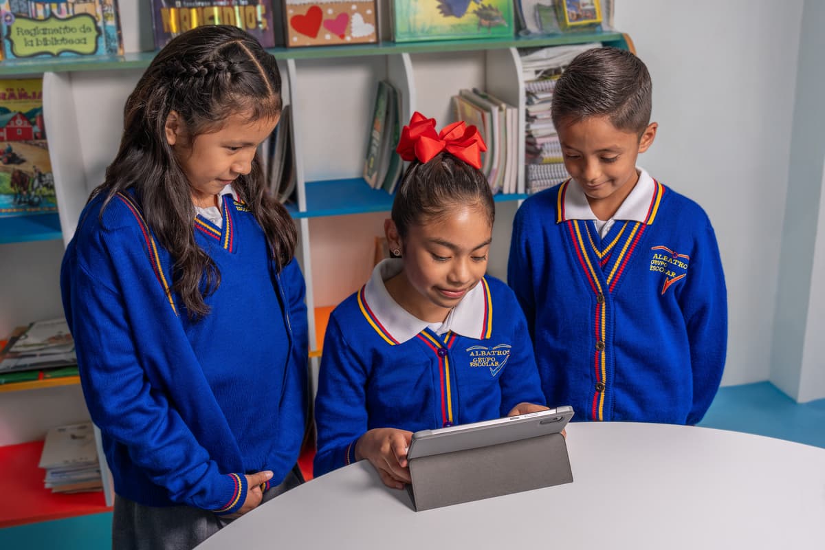 Tecnología y Futuro